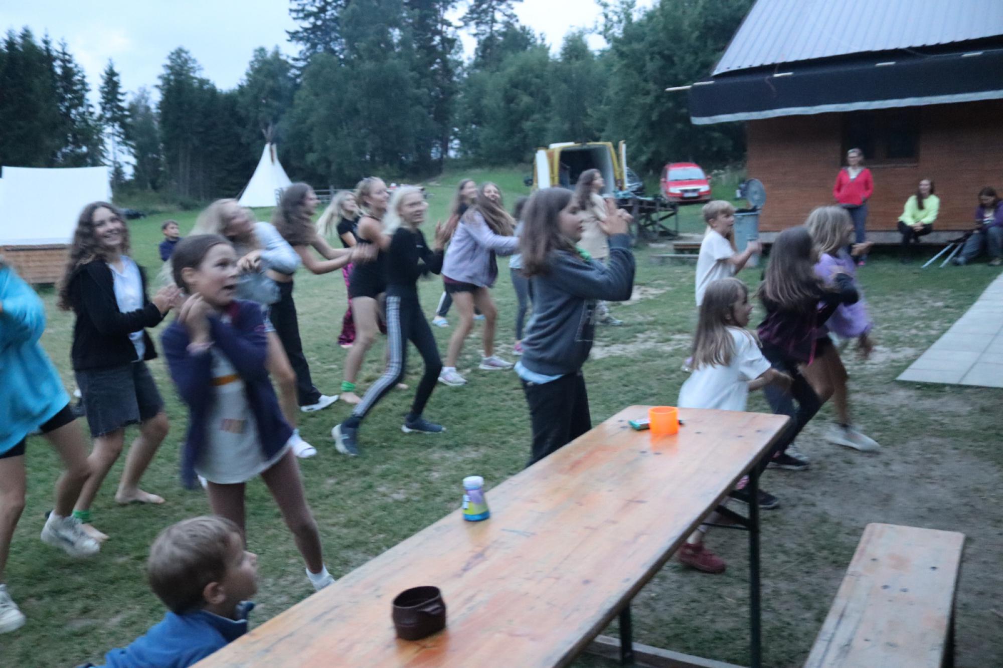 Foto z galerie „Expedice kolem světa 14.den pátek“