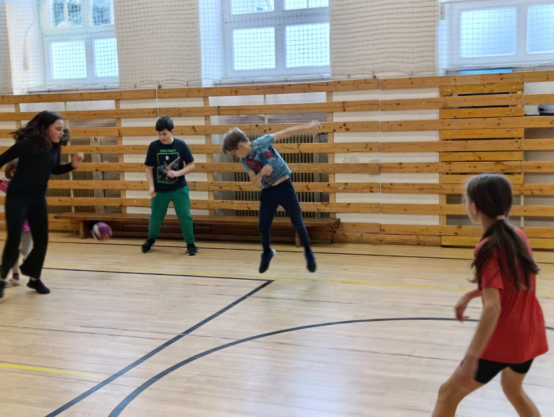 Foto z galerie „Pololetní prázdniny v Rájci“