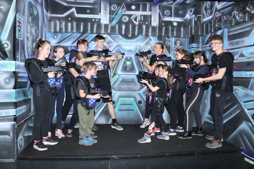 Foto akce „Laser game“