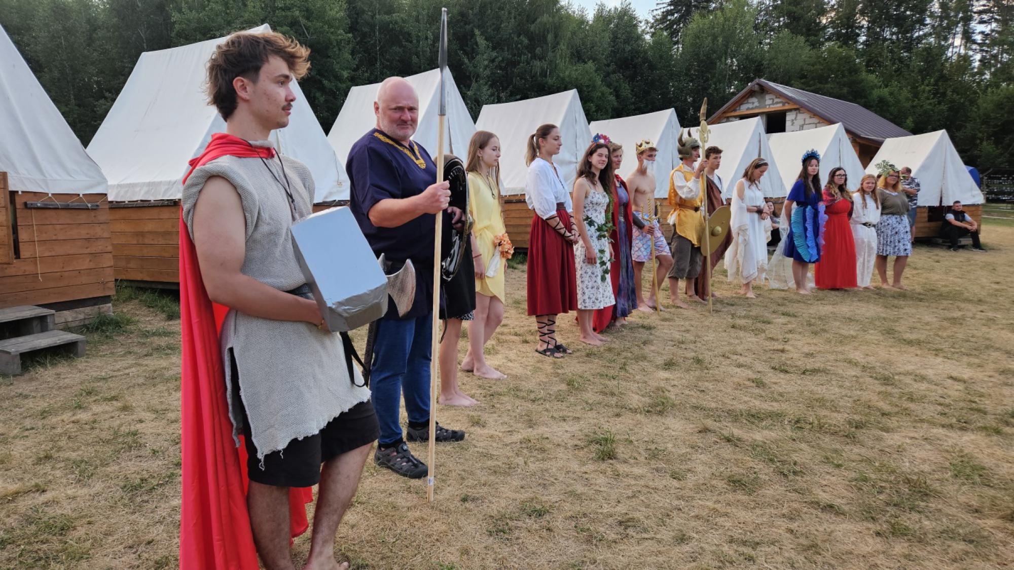 Foto z galerie „Vikingové 1.den sobota“
