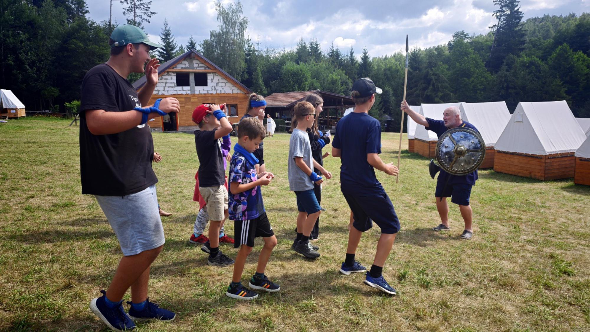 Foto z galerie „Vikingové 7.den pátek“