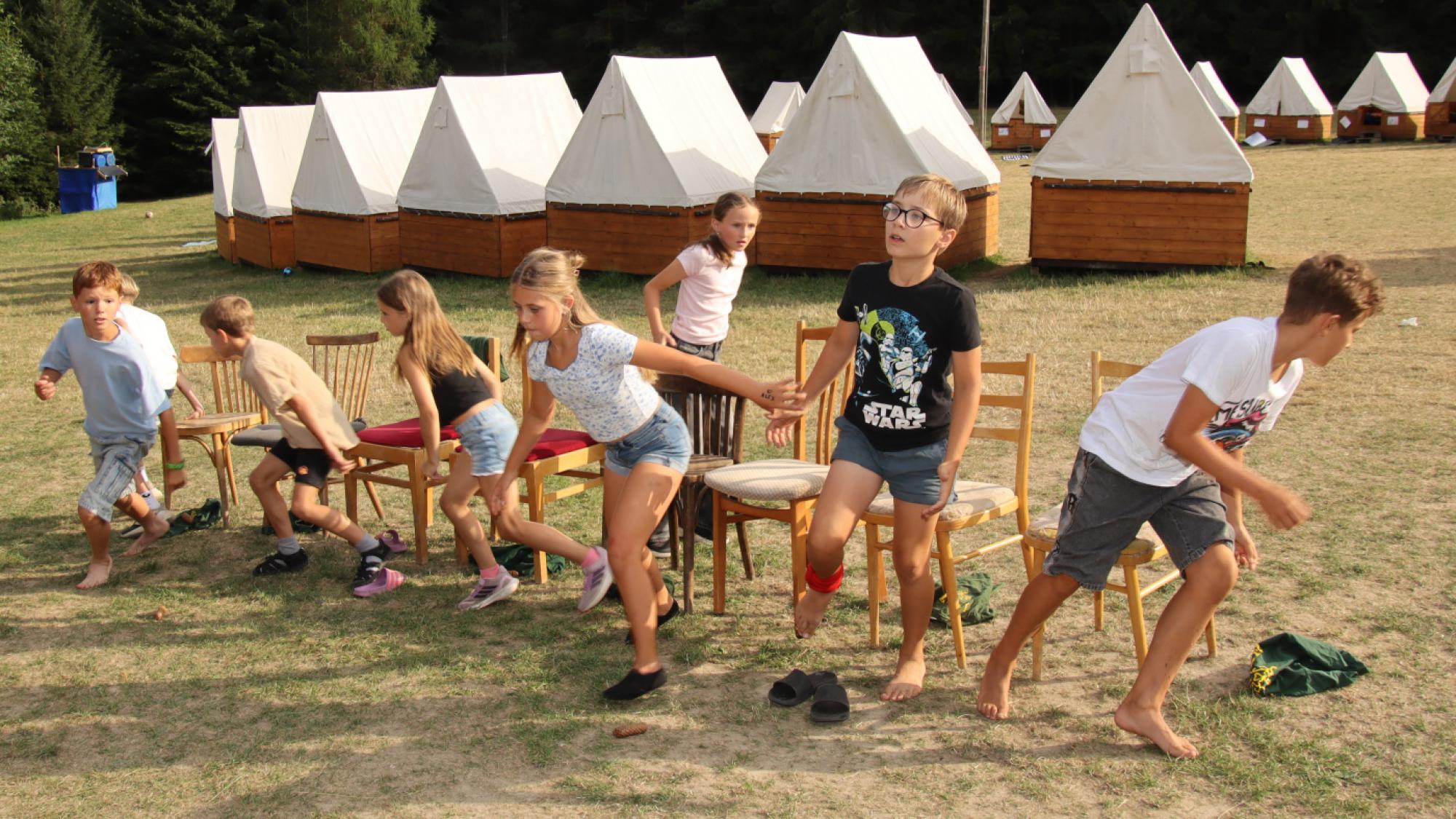 Foto z galerie „Vikingové 9.den neděle“