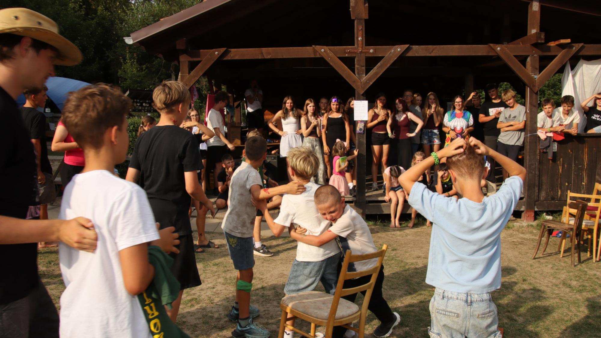 Foto z galerie „Vikingové 9.den neděle“