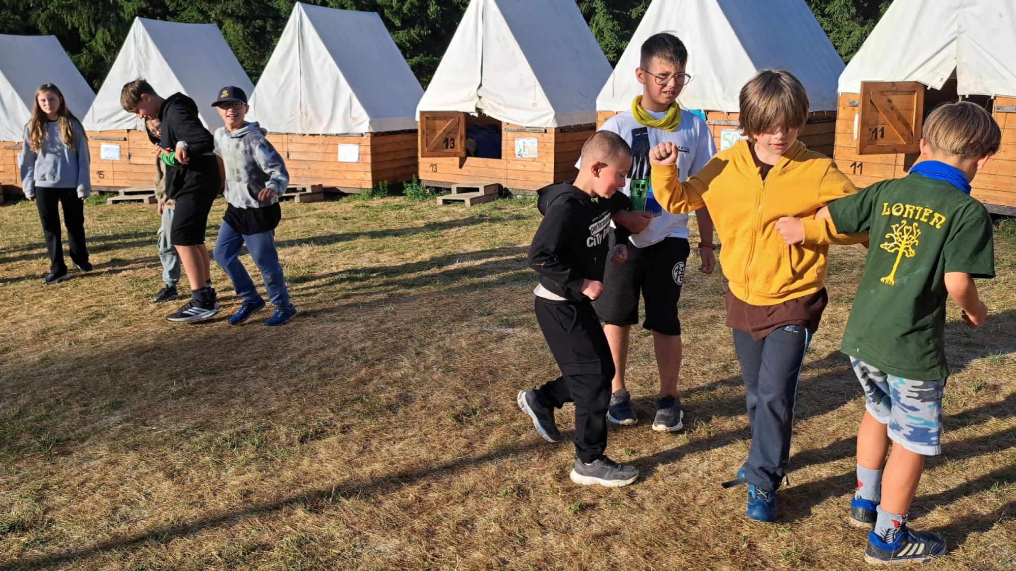 Foto z galerie „Vikingové 12.den středa“