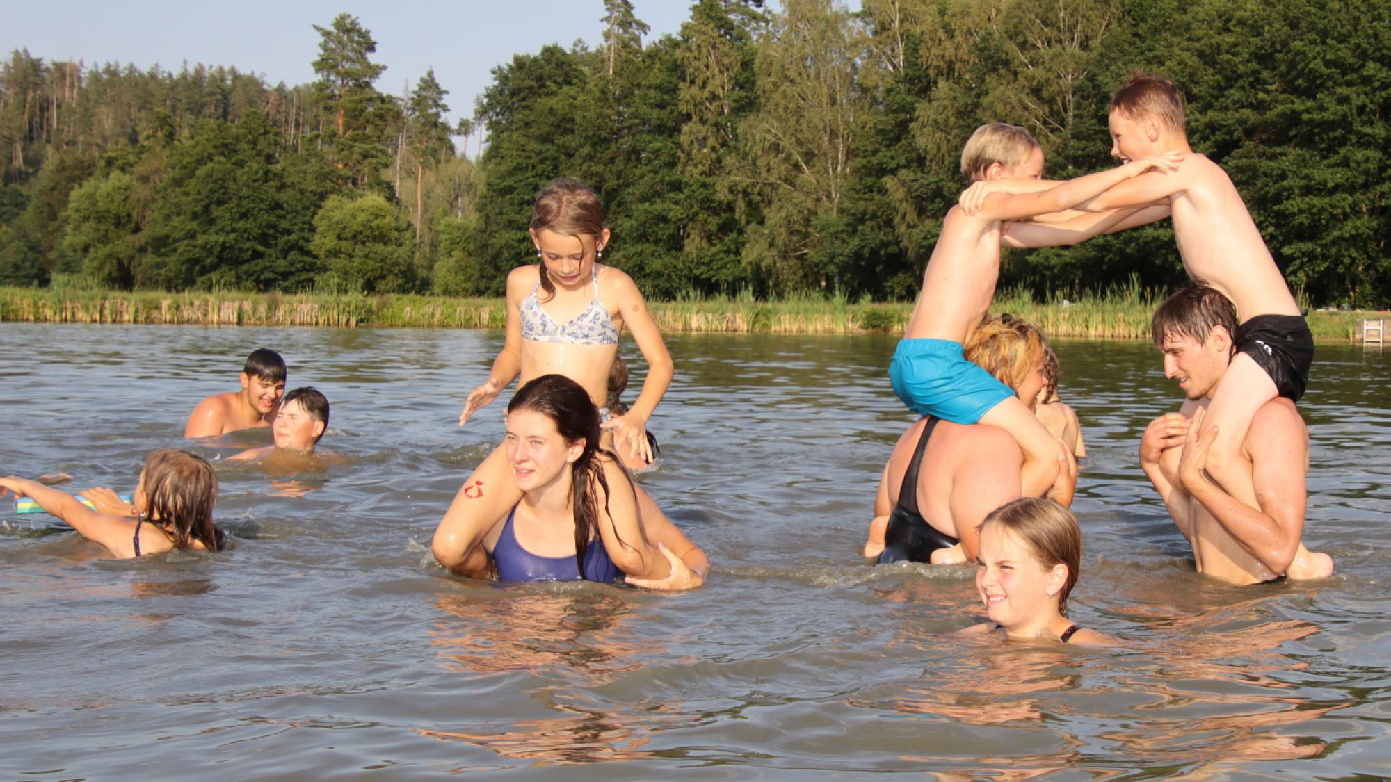 Foto z galerie „Vikingové 13.den čtvrtek“