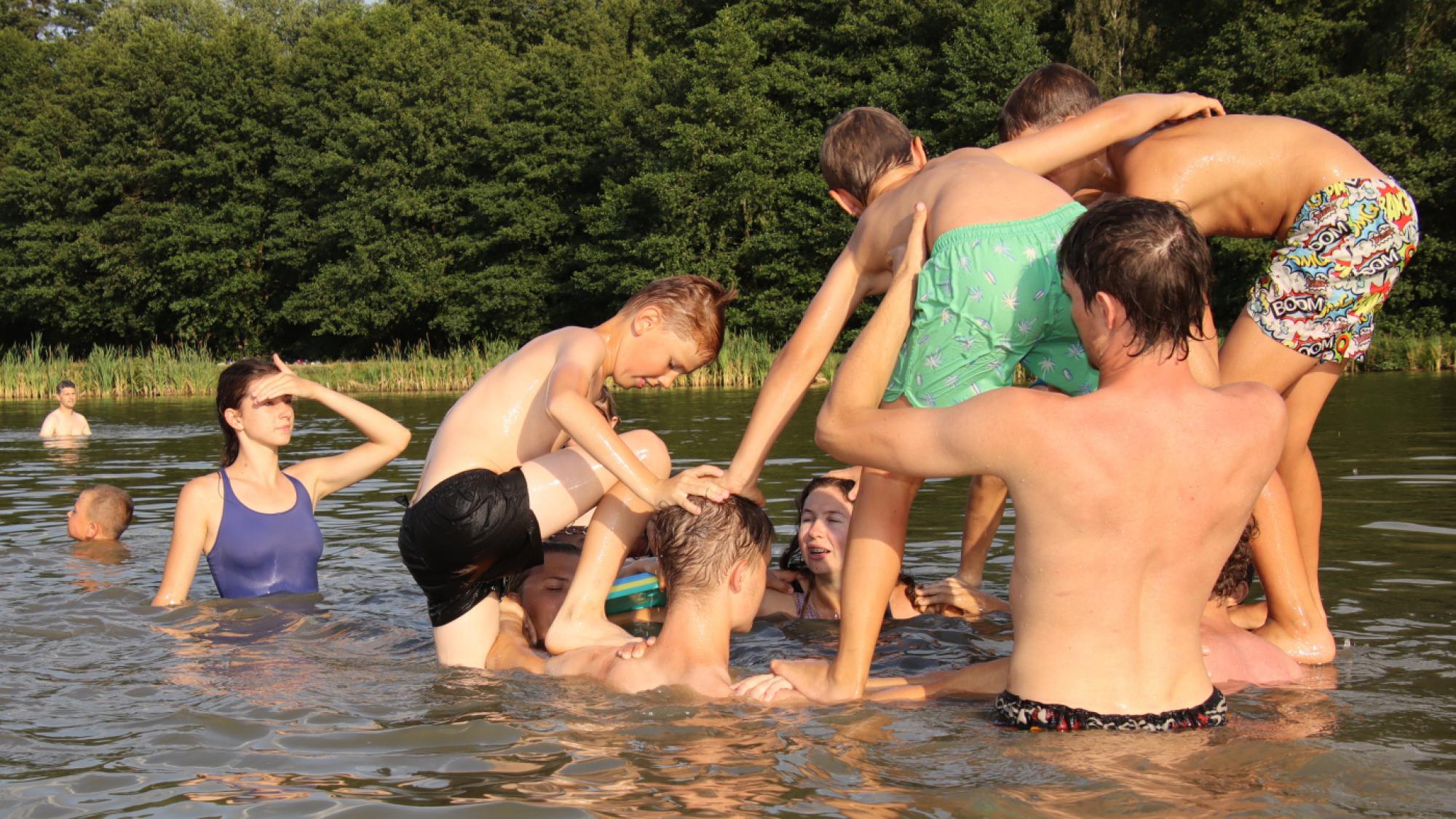Foto z galerie „Vikingové 13.den čtvrtek“