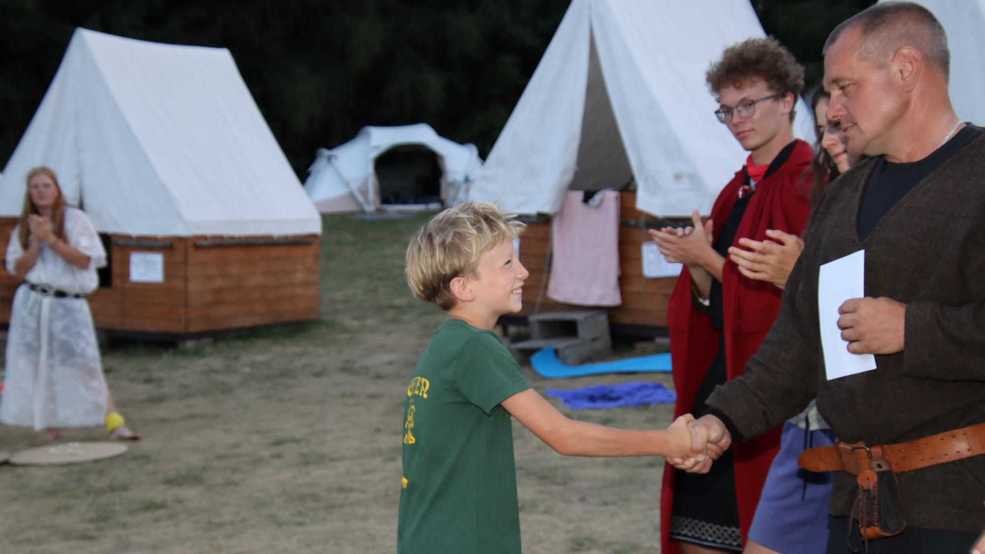 Foto z galerie „Vikingové 13.den čtvrtek“