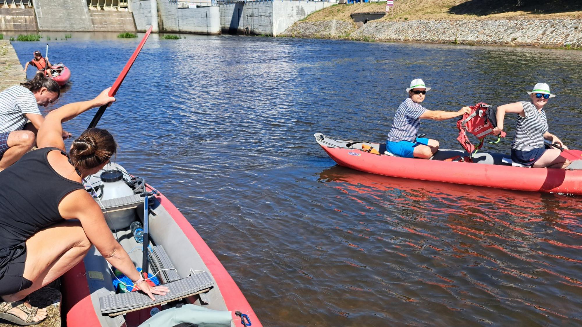 Foto z galerie „Vodácká výprava - Vltava 2026“