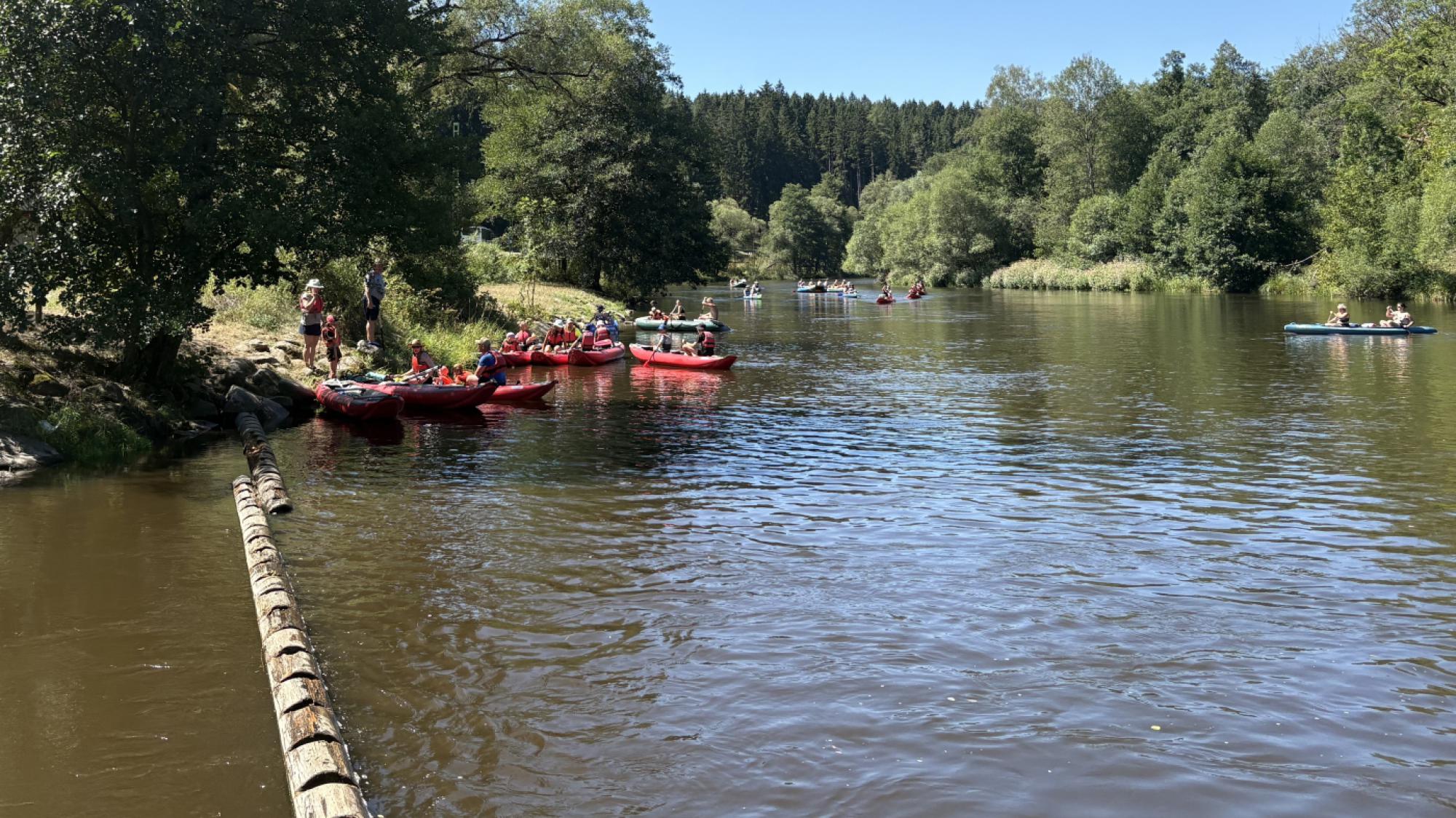 Foto z galerie „Vodácká výprava - Vltava 2026“
