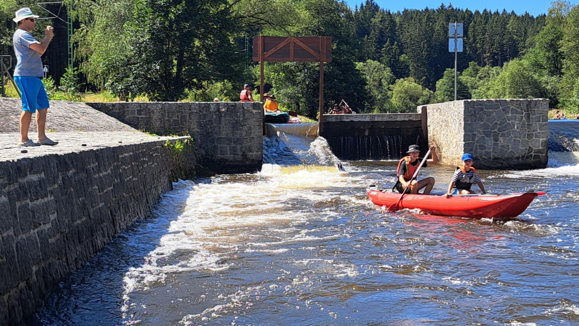 Foto z galerie „Vodácká výprava - Vltava 2026“