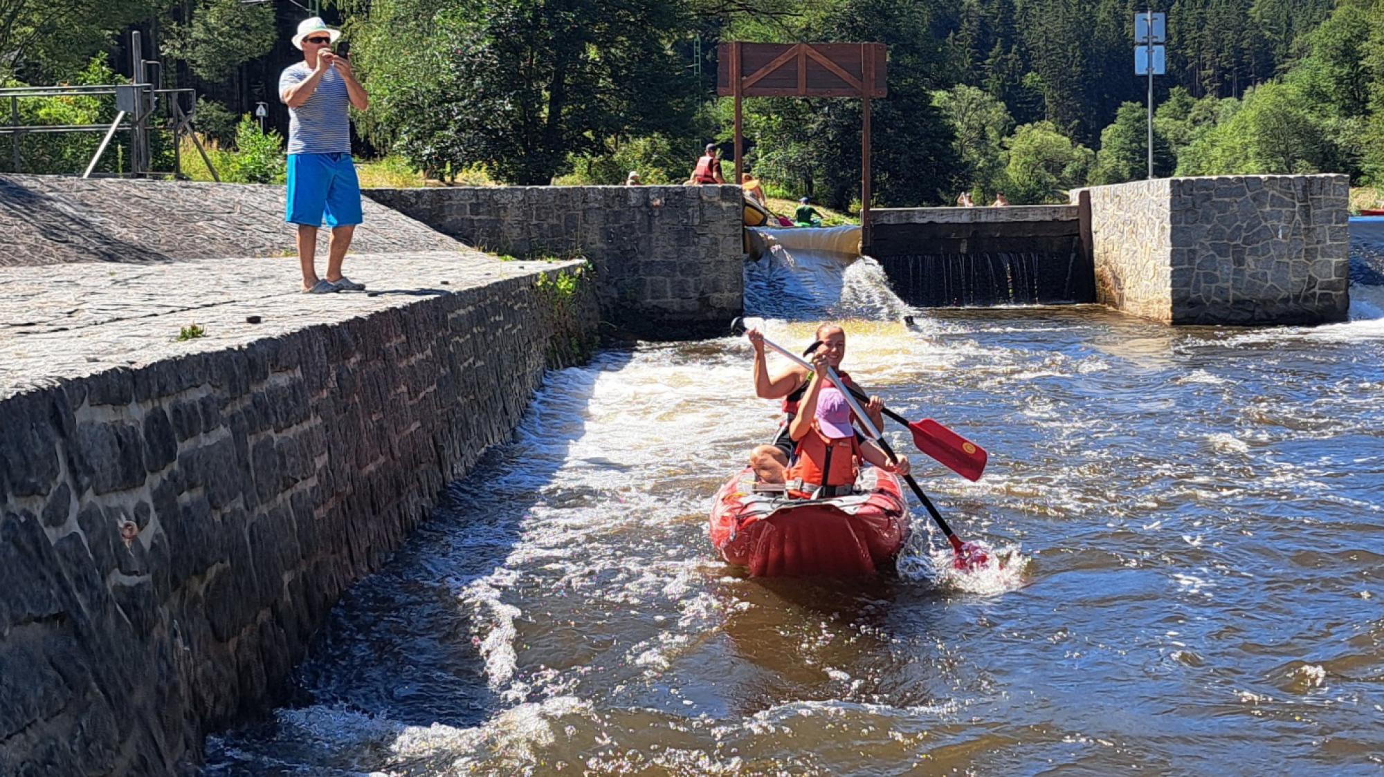 Foto z galerie „Vodácká výprava - Vltava 2026“