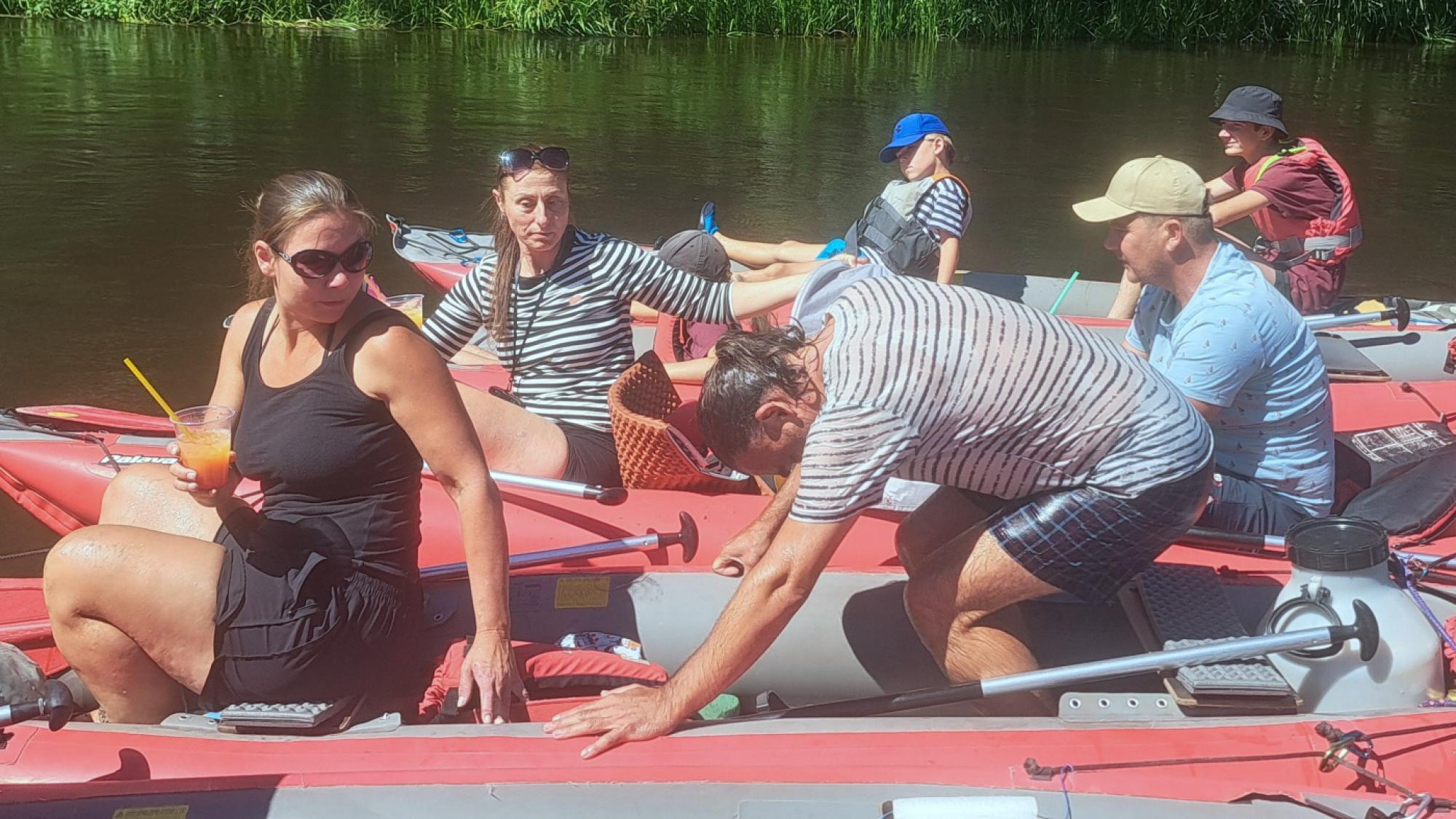 Foto z galerie „Vodácká výprava - Vltava 2026“