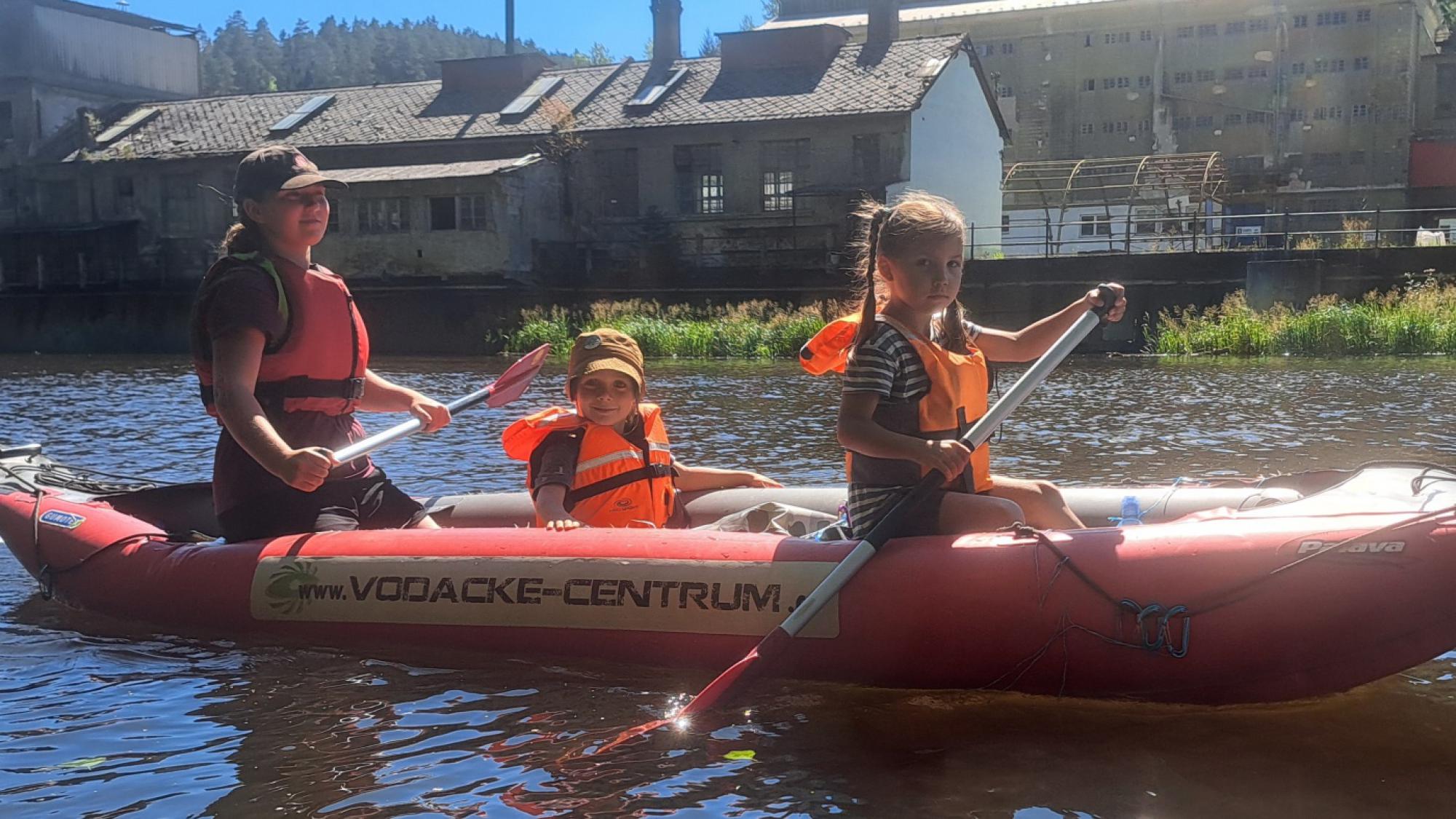 Foto z galerie „Vodácká výprava - Vltava 2026“
