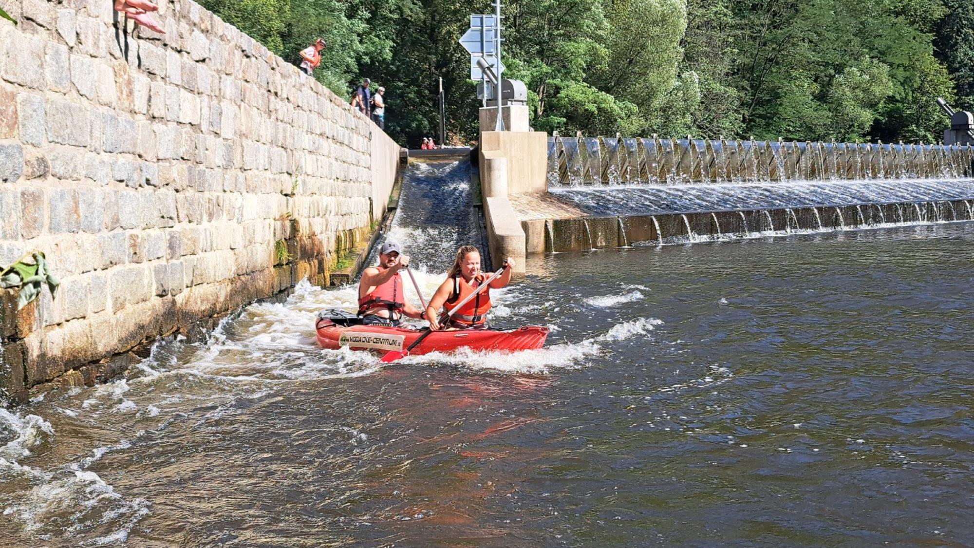 Foto z galerie „Vodácká výprava - Vltava 2026“