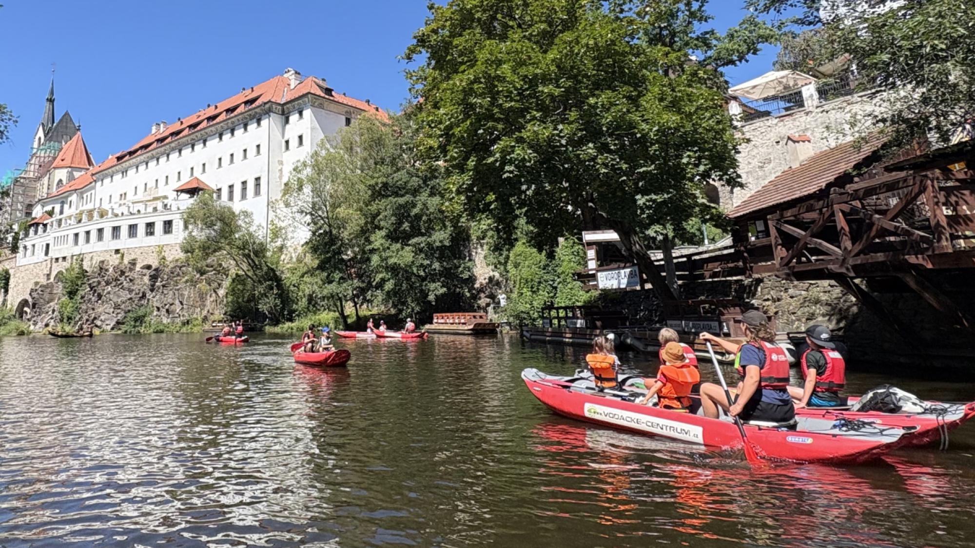 Foto z galerie „Vodácká výprava - Vltava 2026“